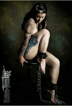 dont-forget-about-inked-girls:  Dont Forget About Inked Girls