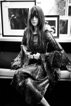  Charlotte Gainsbourg 