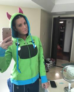 #teaganpresley #hoodie #themonster #monsterhoodie #itsback #sunday