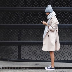 simply–aesthetic:  Trench And Sneakers
