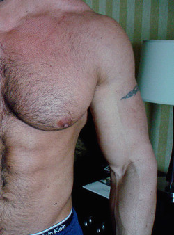 scruffy JIZZ monkey!