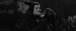 nic0tine-kisses:  Maleficent [2014] 