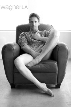 darinfarano: Darin Farano by: WagnerLA http://darinfarano.tumblr.com/