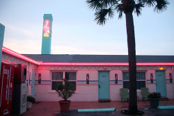 sleazeburger: Magic Beach Motel in Florida - by Vanessa Alvarado