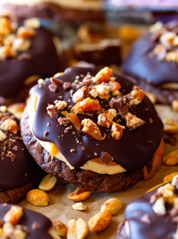 do-not-touch-my-food:  Cookies à la Snickers