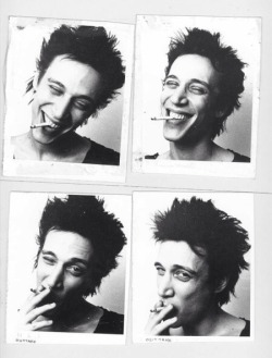 rimbaudwasademonchild: Richard Hell, ca 1976-77. Photos © Julia