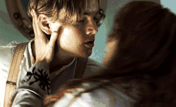 cuteyoungcouplesmakinglove:  happy couple