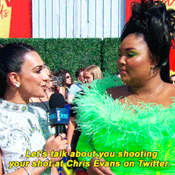 chrisheavans:  Lizzo being the relatable Queen™ that she is.