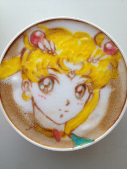 martinekenblog:  There’s a Sailor Moon in my Coffee! Photos