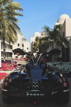 wearevanity:  Pagani Huayra | Instagram | WAV