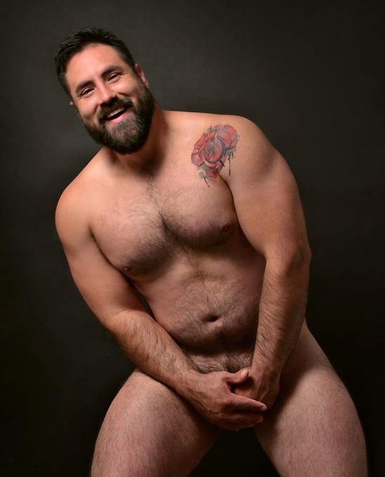 macho-xavier-xxx: