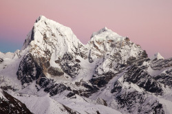 softwaring:  Mt.Everest and Lhotse at sunrise Kamil Ghais