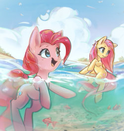 the-pony-allure:Fleeting Moments by mirroredsea  <3