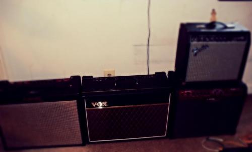 luthiosphere:  My new Vox AC15C1
