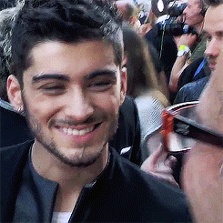 teenagedirtniall:  gay4zayn: Zayn “the most precious smile