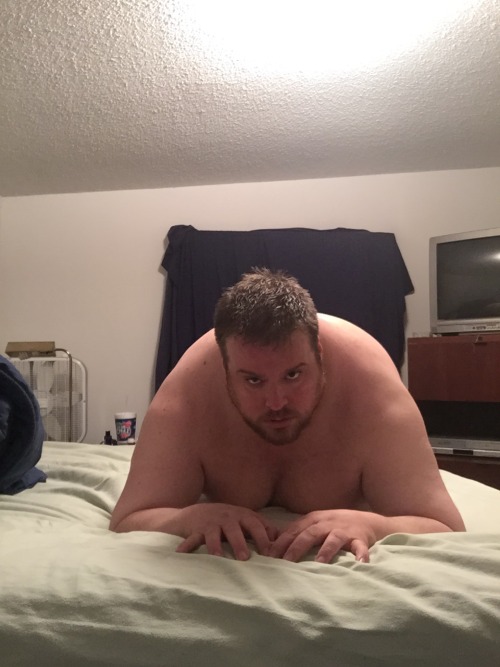 gamerbearchub69:  bootblackmatt:  @markuspyronis had some fun with me  Bend over for cubby  I love big, tall superchubs. I want to climb that mountain.