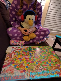 dreamiedaddy:  Game night with my baby girl and Willy the Penguin!