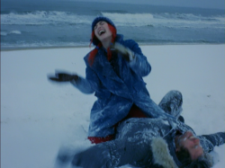 bleu-eyed:  I can’t remember anything without you Eternal Sunshine