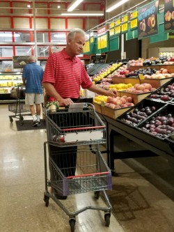 daddys-loafersnsox:  Shopping with The SilverFox!!