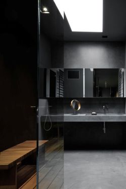 life1nmotion:  Maurizio Pecoraro’s Elegant Home in Milan 