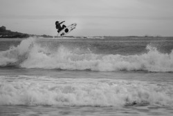 surphile:  Warren Smith; Maine-air.photog lavecchia via surfer 