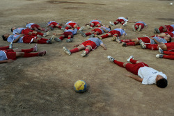 joga:Mark Powell