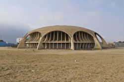 n-architektur:  Abandoned Theatre in Namibe, Angola Photographed