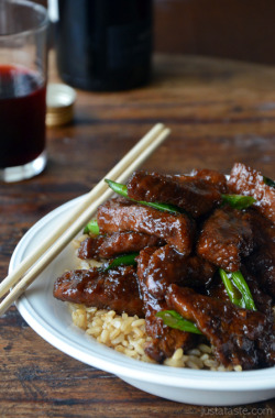 do-not-touch-my-food:  Mongolian Beef 