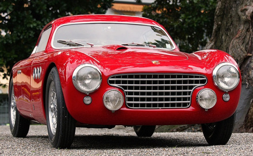 carsthatnevermadeit:  Abarth 205A Berlinetta, 1950.Â This was Carlo Abarthâ€™s first road car, designed by 29-year-old Giovanni Michelotti and built byÂ Carrozzeria Alfredo Vignale. Three cars were made, perhaps three of the coolest cars ever made