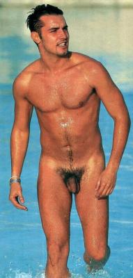 notdbd:  Spanish TV host Jesus Vazquez skinny dipping (several