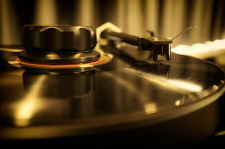 analog-dreams:  Vinyl spinning by -ramus_ltu- #flickstackr