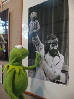 jimhenson-themuppetmaster:The popular photo that most people