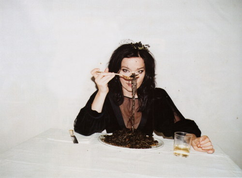 disease:  BJÖRK | JUERGEN TELLER, 2007
