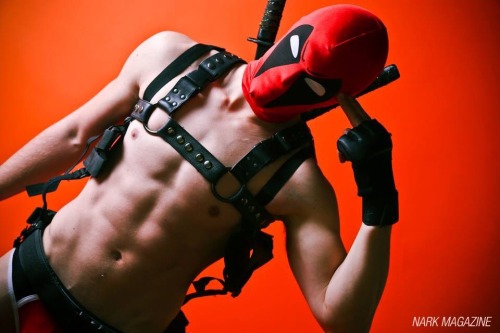 gaymerwitttattitude:  Gay Pornstar Tyler Rush Cosplaying as DeadPool 