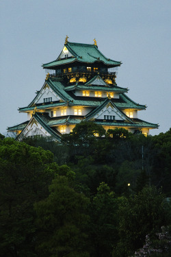 travelingcolors:  Osaka Castle, Osaka | Japan (by Kevin Tadge