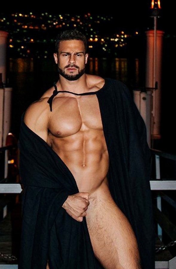 hotguysforyou2128: