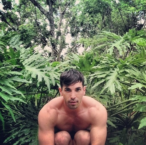 tumblinwithhotties: Broadway Beefcake - Michael Scirrotto (Evita, Godspeed, West Side Story)