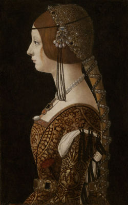 history-of-fashion:  ab. 1493 Ambrogio de Predis - Bianca Maria