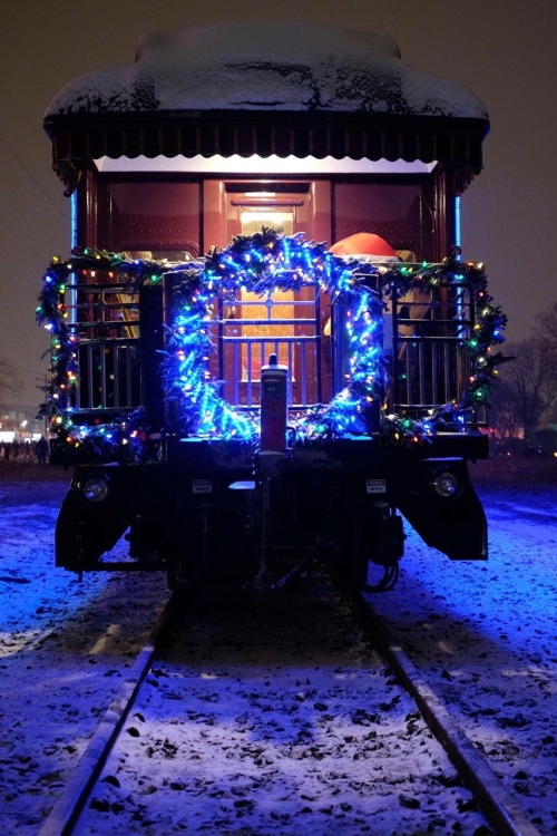 legendary-scholar:  Canadian Pacific Holiday Train.