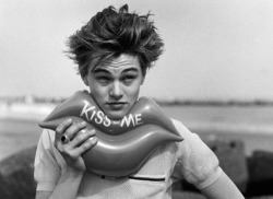 oystermag:  Shop Leonardo DiCaprio’s most babin’ 90s androgyny