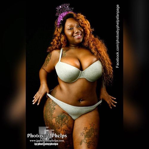 Juju @theoriginal_judy enjoy your birthday in Mexico . #photosbyphelps #sexy #catalog #lingerie #plus  #makeup #plussize  #imnoangel  #round #backside  #baltimore #thewire #fashion #fashionblog #manik #dmv #volup2isdiversity #celebratemysize  #losehatenot