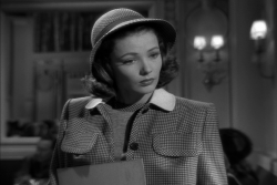 Gene Tierney in Laura (1944).