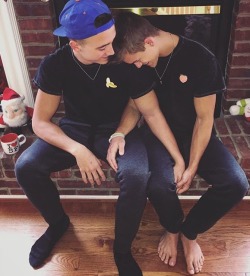 Straight/Gay Buddies