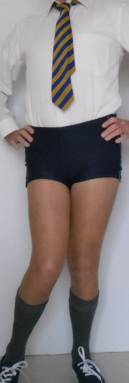 94.Â  Another submission from a shorts wearer.Â  I’m always happy to show off guys who wear short shorts. Francis posing