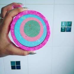 #bathtime #bathbomb #lush #grannytakesadip #bath #beauty