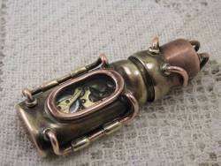 wickedclothes:   Steampunk USB Flashdrive This steampunk flash