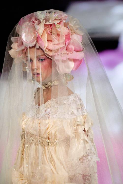 a-state-of-bliss:Heather Marks @ Christian Lacroix Haute Couture