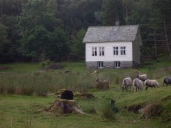 varlys:  Vinjehuset, Stora-Romsa, Norway. 