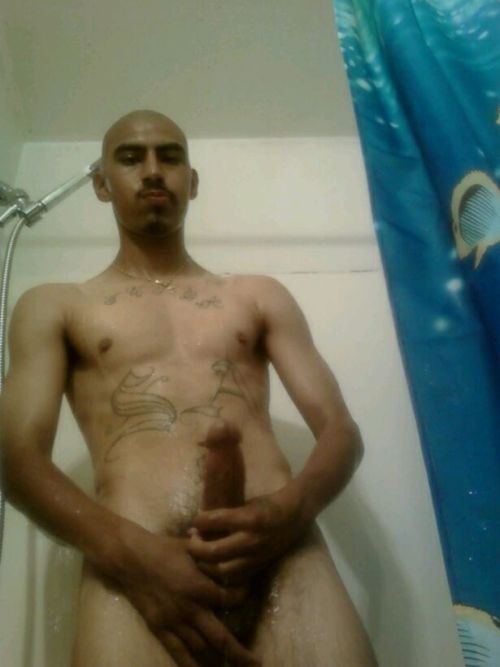 straightkikboys:  Another submission from the same amazing follower. Ricardo also from Santa Ana. Follow Straight Kik Boys for more!
