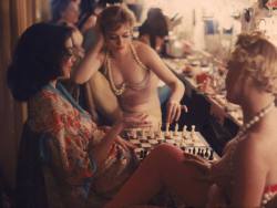 miss-vanilla:  Showgirls Playing Chess Between Shows at the Latin